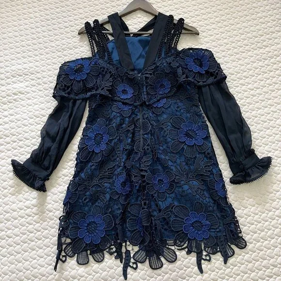 NWT Self Portrait Navy 3D Cold Shoulder Floral Guipure LACE Mini Dress Sz 8 - Picture 11 of 14